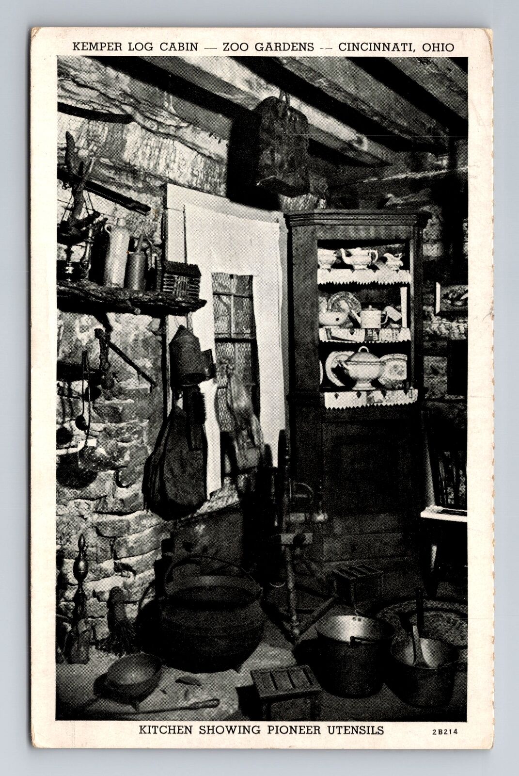 Cincinnati OH-Ohio, Zoo Gardens, Kemper Log Cabin, Antique Vintage Postcard