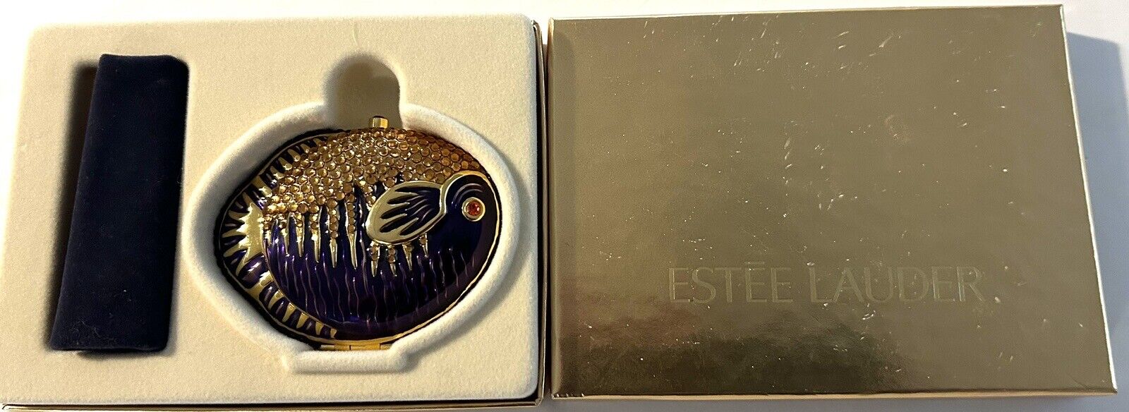Estee Lauder Lucidity Powder ￼Crystal ￼& Enamel ￼Fish Compact New With Box ￼