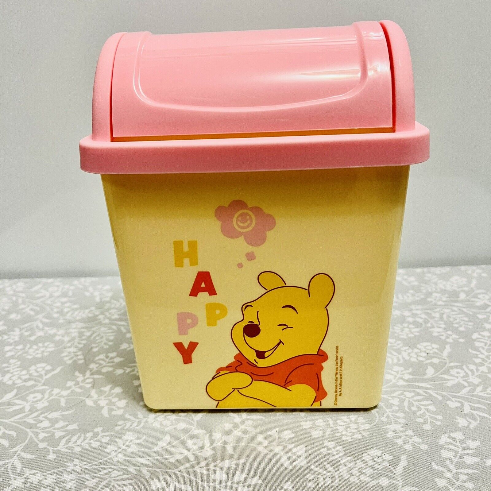 Winnie The Pooh Desktop Trash Can