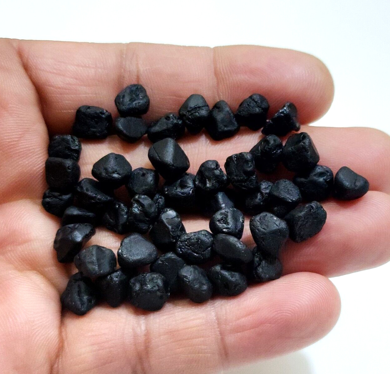 Amazing Black Spinal Rough 8-9 MM Size 45 Pcs Loose Gemstone For Jewelry