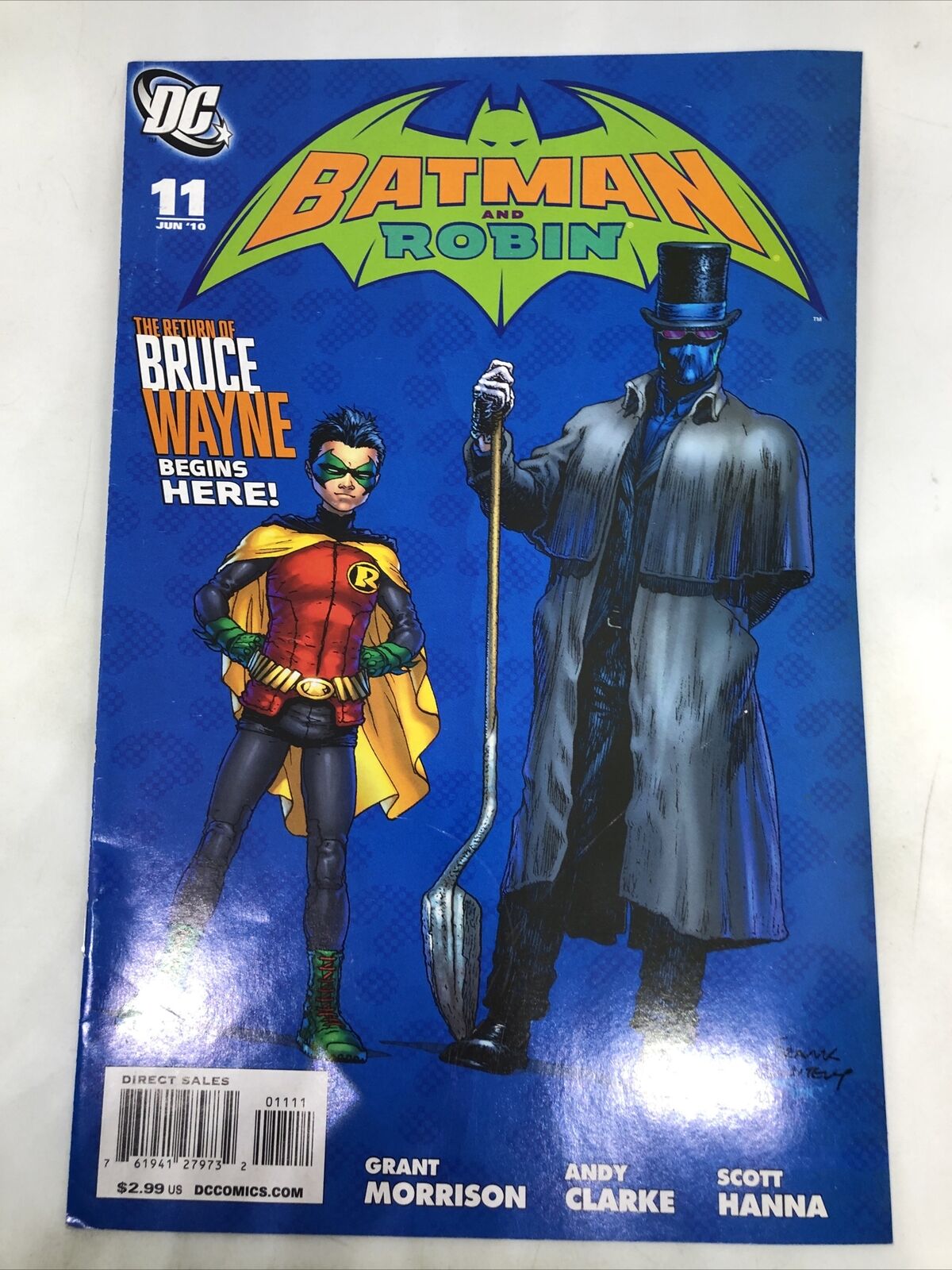 2010 DC Comics Batman VS Robin #11 July 2010
