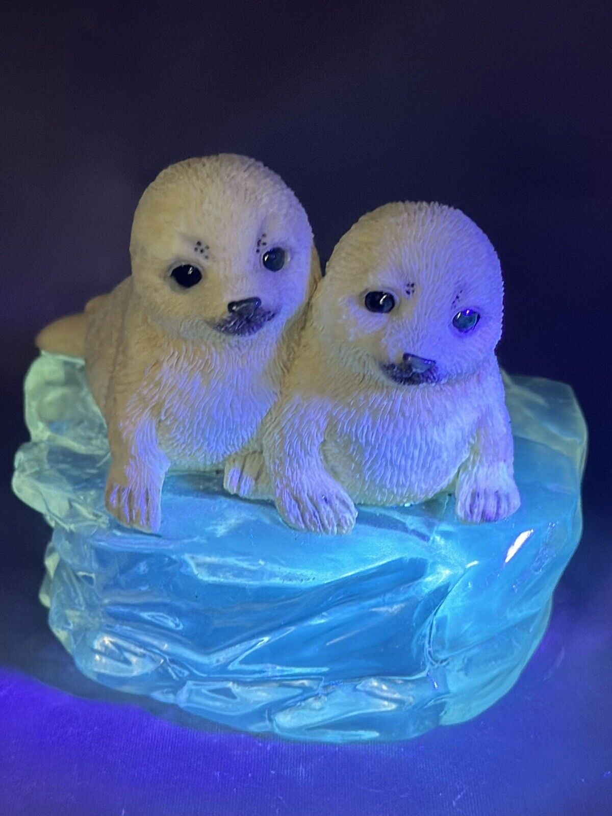 Vintage Glow Lucite Acrylic Stand For Baby White Seals MCM Decor