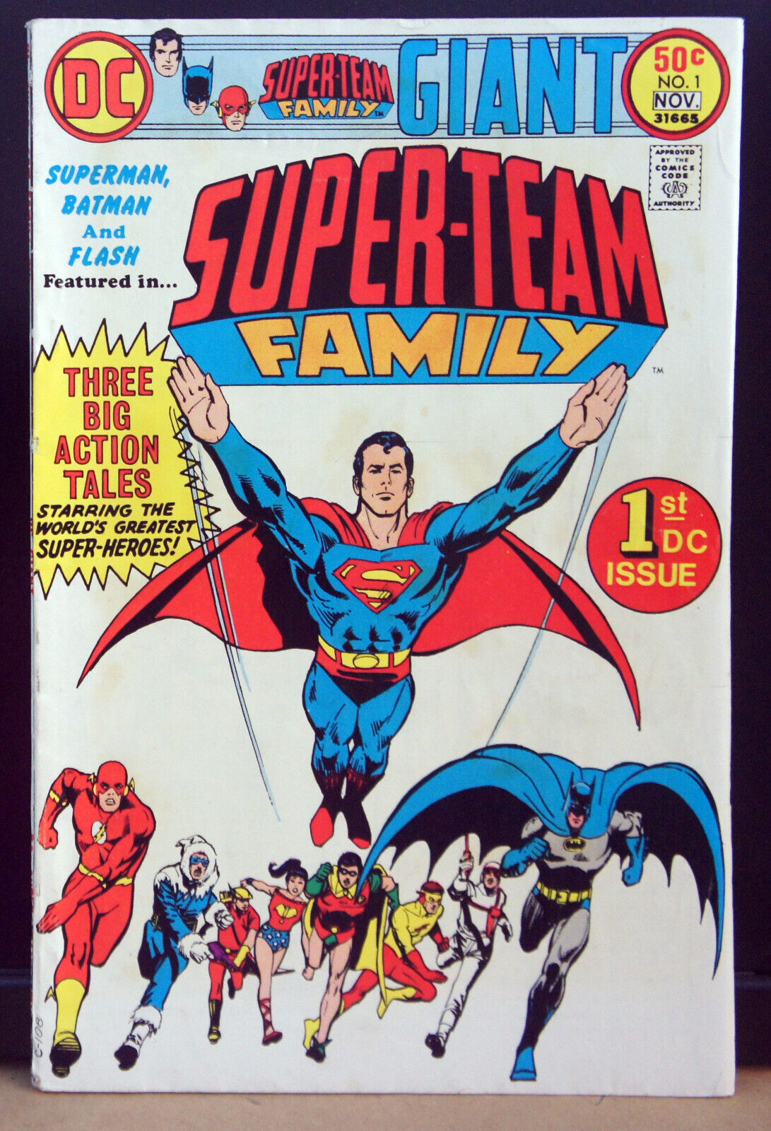 SUPER-TEAM FAMILY #1 (1975) COVER DICK GIORDANO INTERIOR NEAL ADAMS, GIL KANE