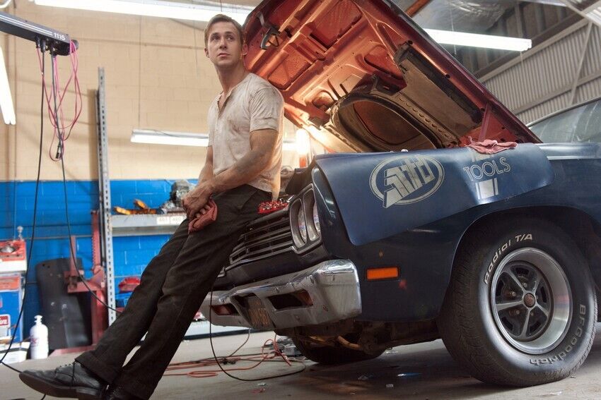 RYAN GOSLING 24x36 inch Poster WHITE T-SHIRT DRIVE ICONIC POSE BY CAR