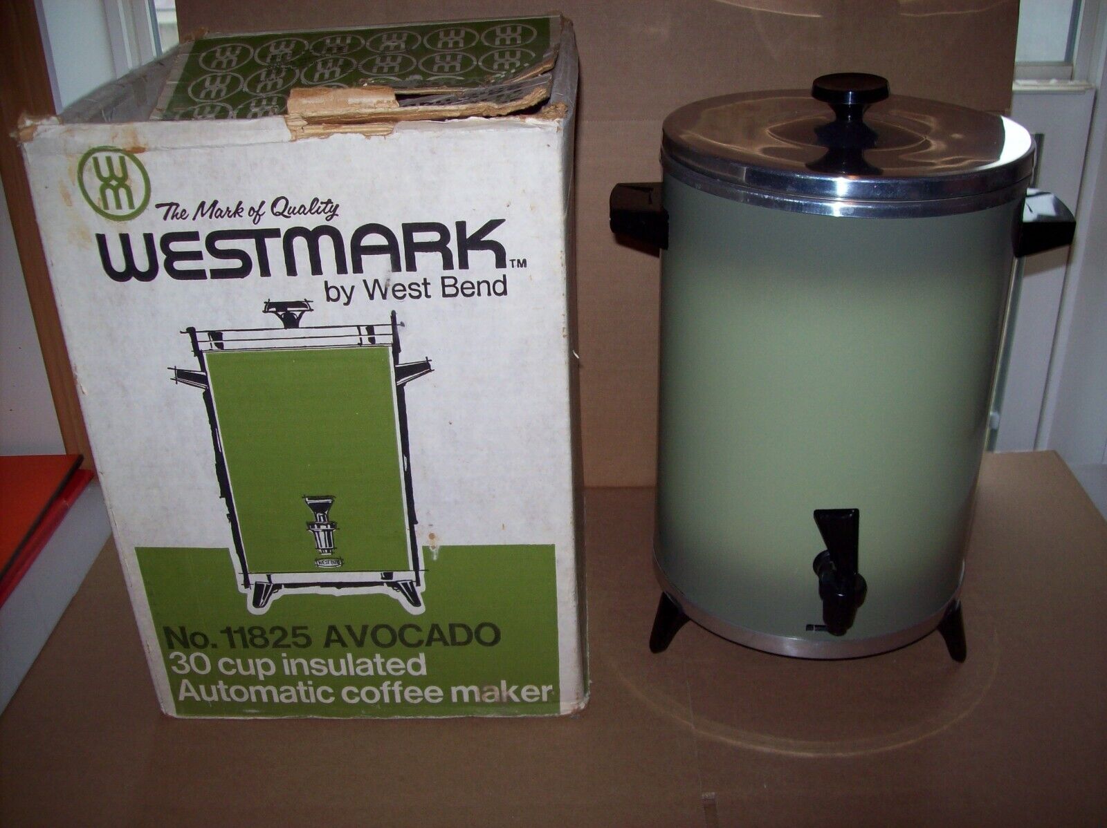 vintage West Bend 30 cup Westmark electric Coffee Percolator model 1182 Working