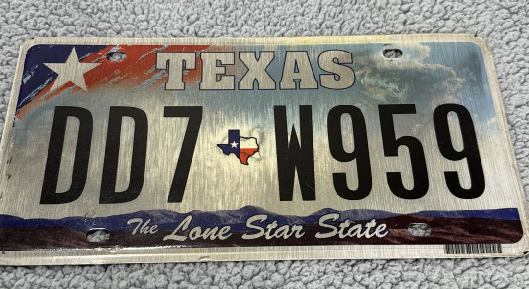Texas License Plate DD7 W959 TX 2011 Lone Star State Colorful Clouds Collectible