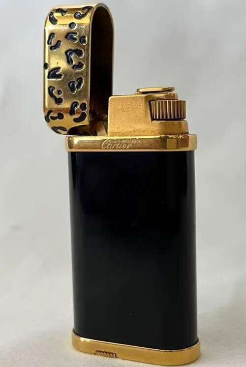 Working Cartier Lighter Black Gold Godron Leopard without box
