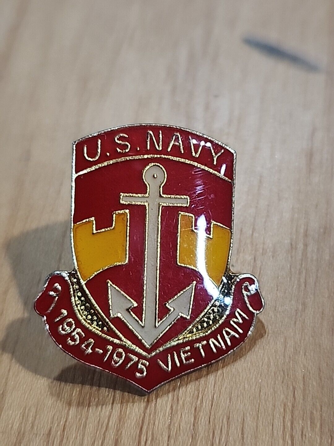 Vintage U.S. NAVY 1954-1975 VIETNAM Lapel Pin - Height is about 1954 -1975