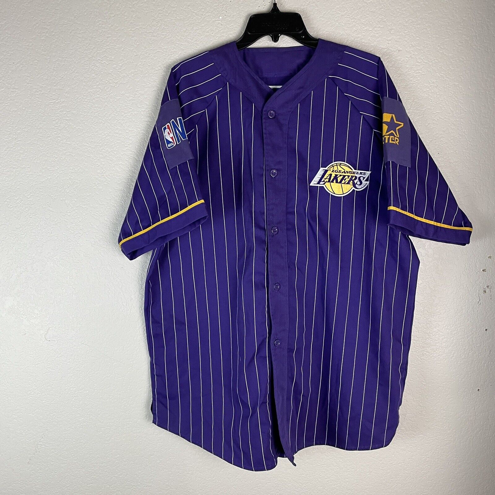 Vintage Los Angeles Lakers Jersey Size Large Kobe Bryant 