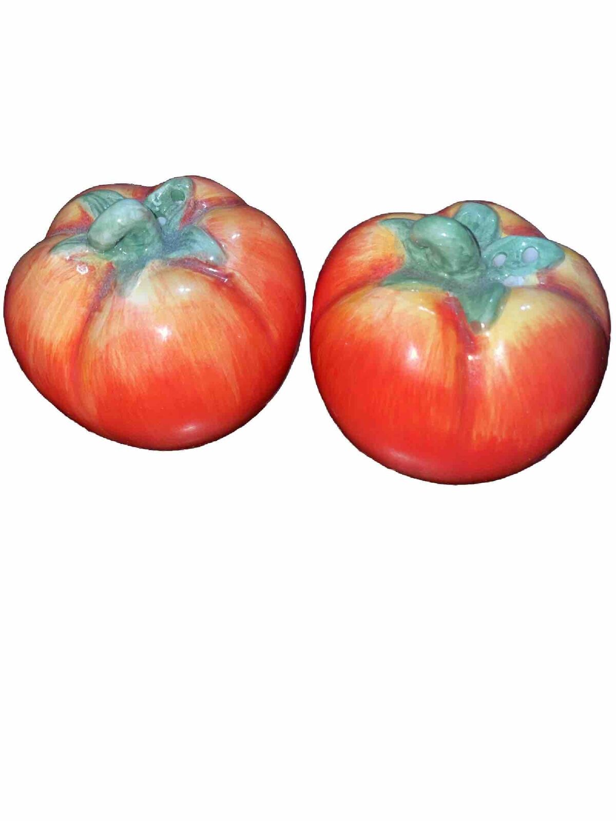 tomato salt and pepper shakers vintage