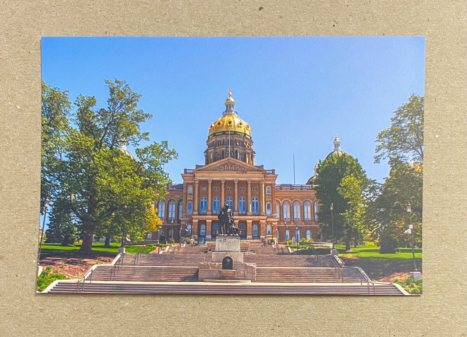 New Postcard 4x6 Iowa State Capitol at Des Moines IA