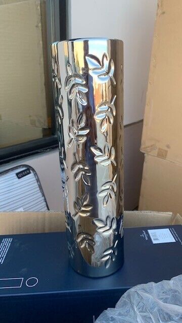 Villeroy Boch Large chrome floral vase