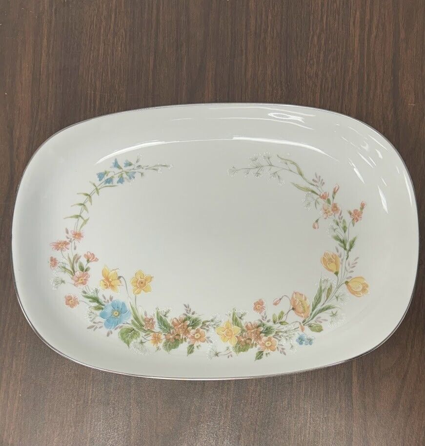 Premier Berkshire China Serving Tray - Elegant Porcelain Platter