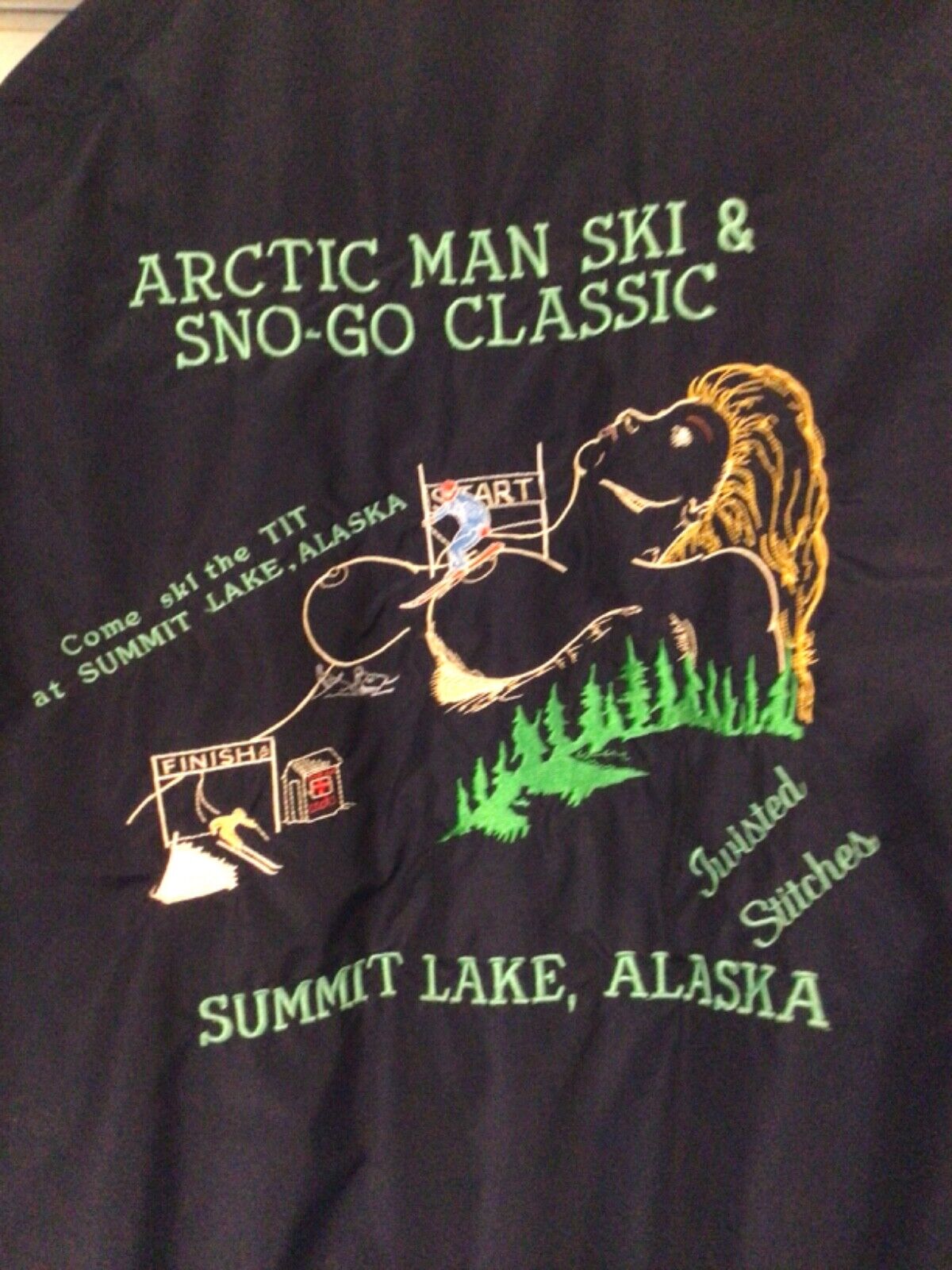 vintage Alaska souvenir Columbia  Jacket Arctic Man Summit Lake boobyhills