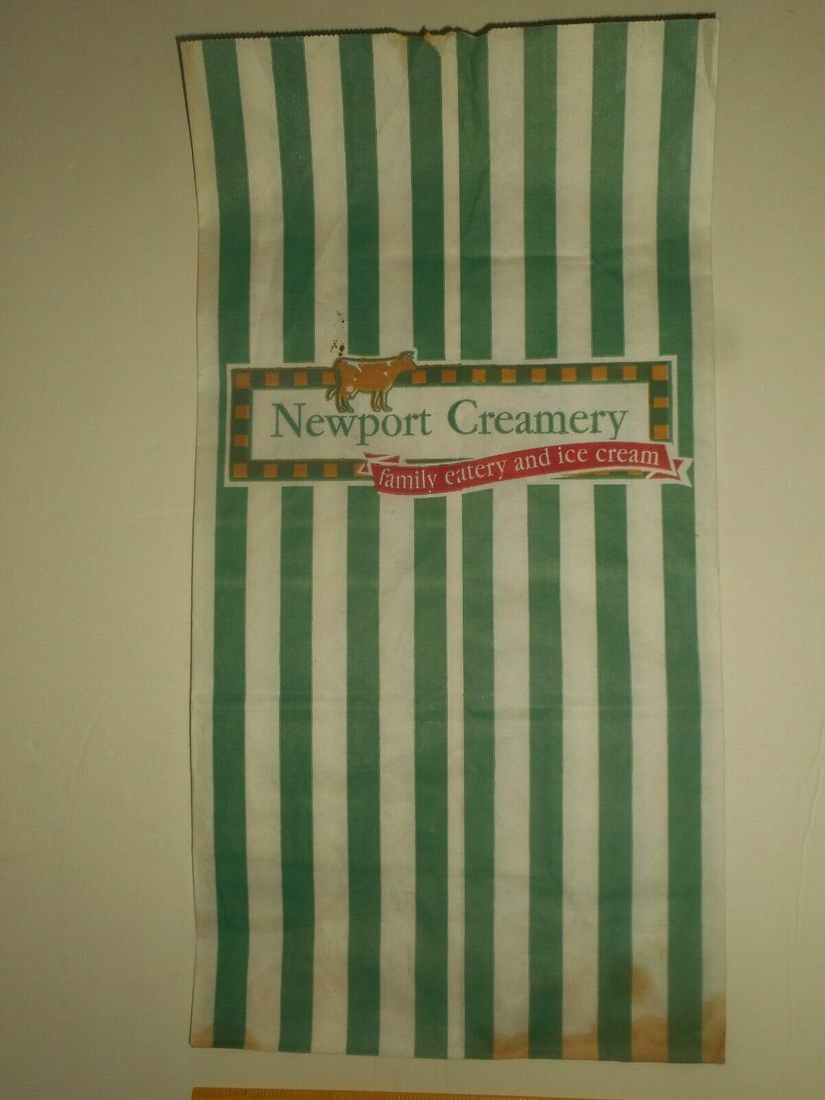 NEWPORT CREAMERY Advertising 1980\'s ICE CREAM & FAMILY EATERY Take Out Food Bag