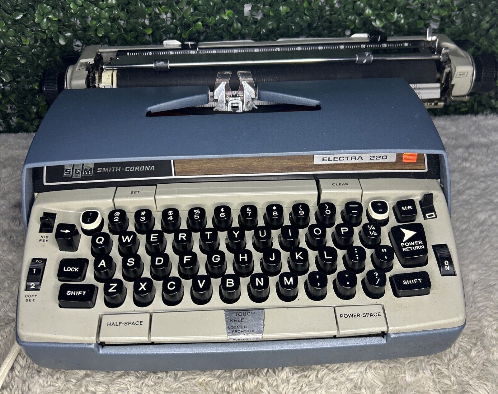 Vtg Smith Corona Electra 220 Portable Electric Typewriter w Case Blue WORKING
