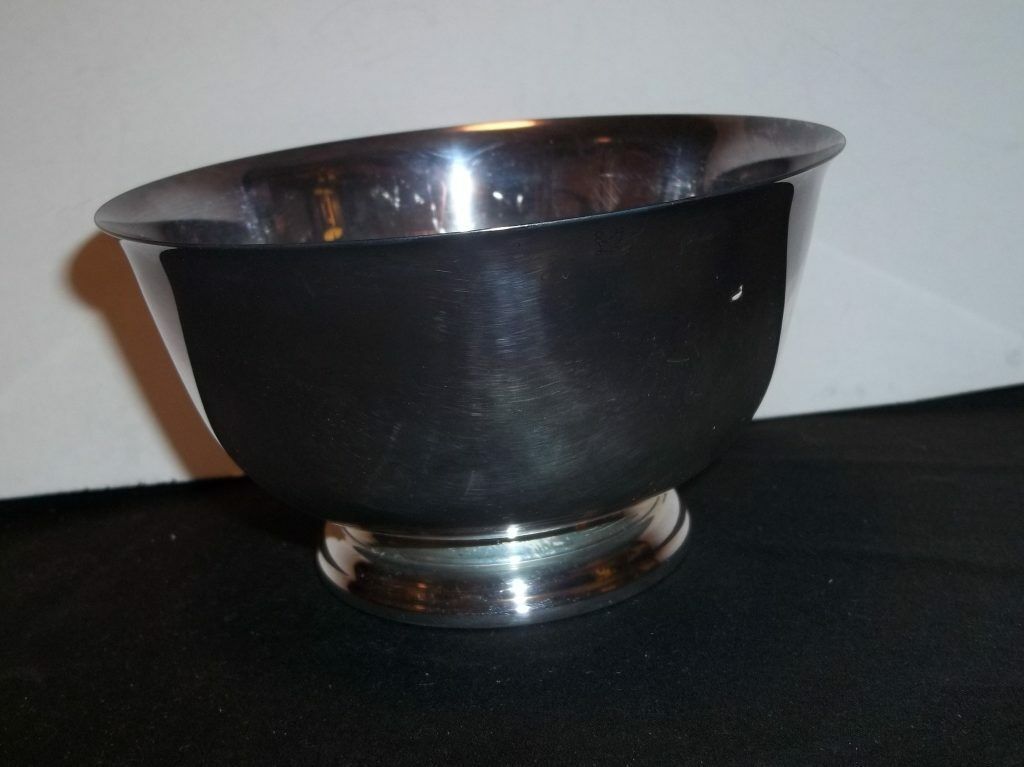 Vintage Silverplate Wm Rogers NICE  Bowl- 5