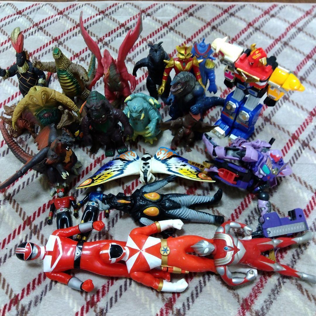 Ultraman  Kaiju Softubi  Kamen Rider  etc.