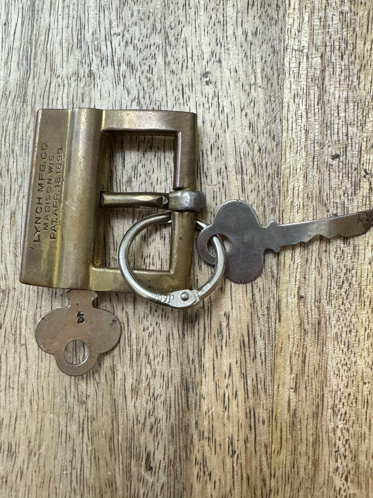 Vintage Antique Old Pat 1899 Lynch MFG CO Strap Belt Buckle Padlock Lock W/ Key