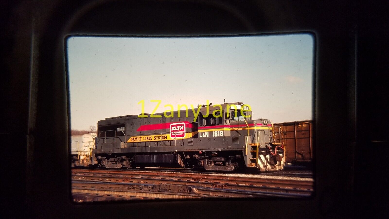 ON11 TRAIN ENGINE LOCOMOTIVE 35MM SLIDE L & N 1618, DECOURSEY, KY 1980
