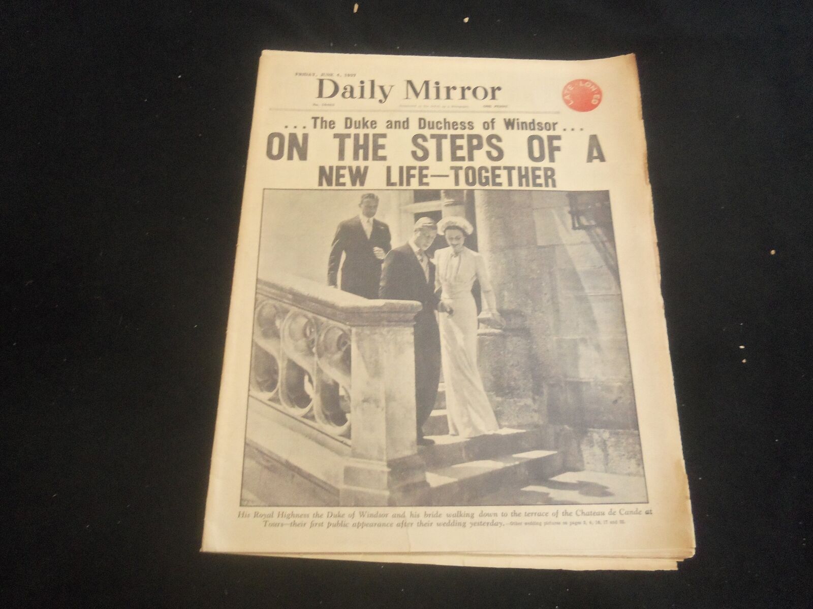 1937 JUNE 4 DAILY MIRROR NEWSPAPER - LONDON - DUKE & DUCHESS OF WINDSOR- NP 5754