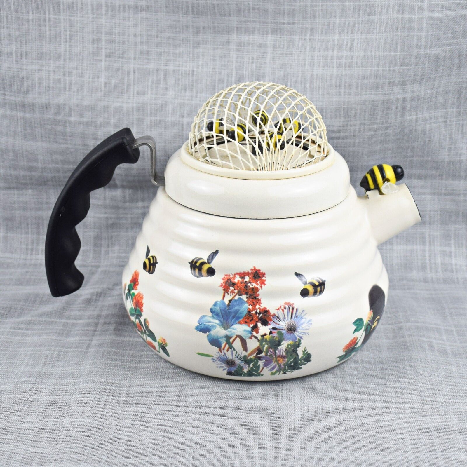 Rare MM KAMENSTEIN World of Motion Bumble Bee Hive (Tea) Kettle w/ spinning bees