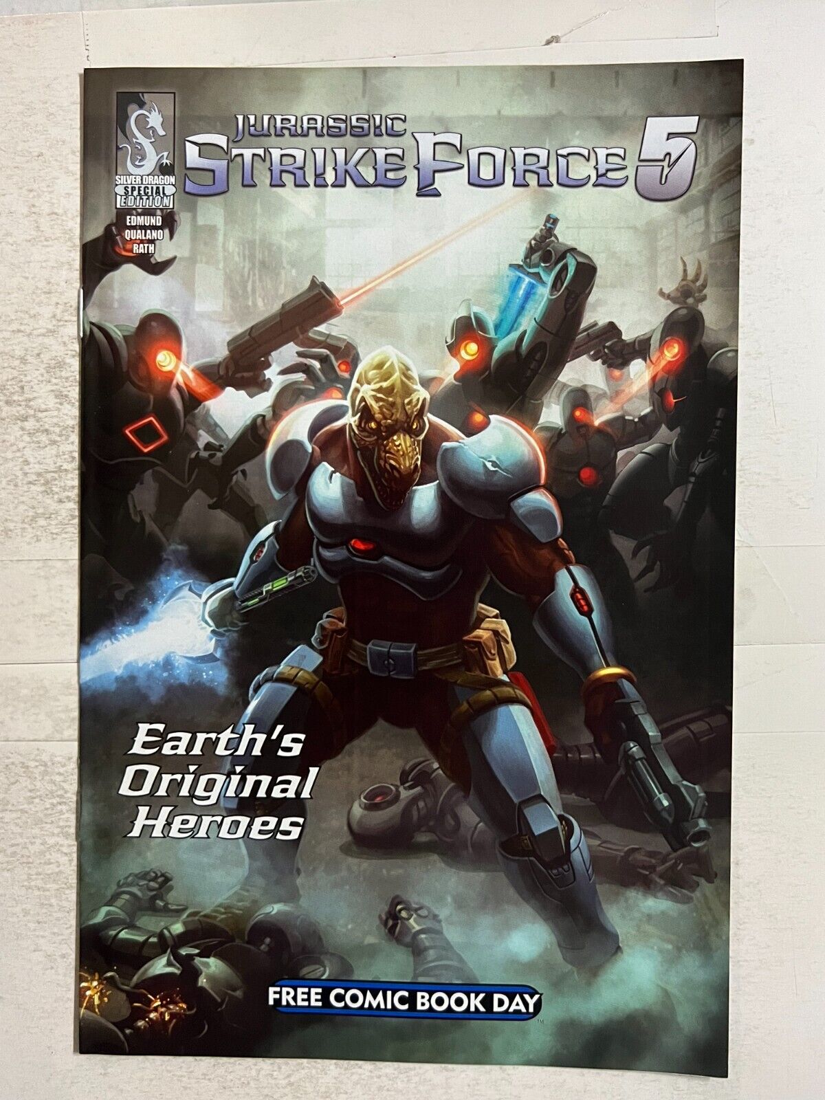 Jurassic Strike Force 5 #1 Free Comic Book Day Silver Dragon 2012 | Combined Shi