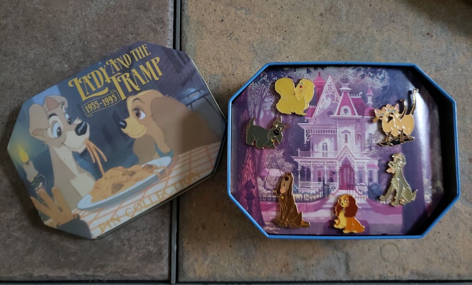 New in Box Disney DS Lady&TheTramp Commemorative TinBox 6 PinSet 40th Ann #16941