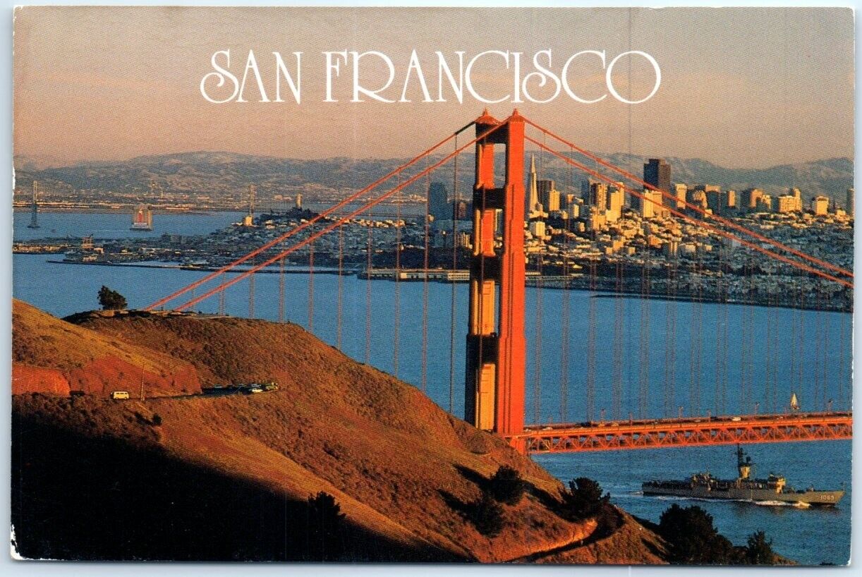 Postcard - Golden Gate Bridge, San Francisco, California, USA