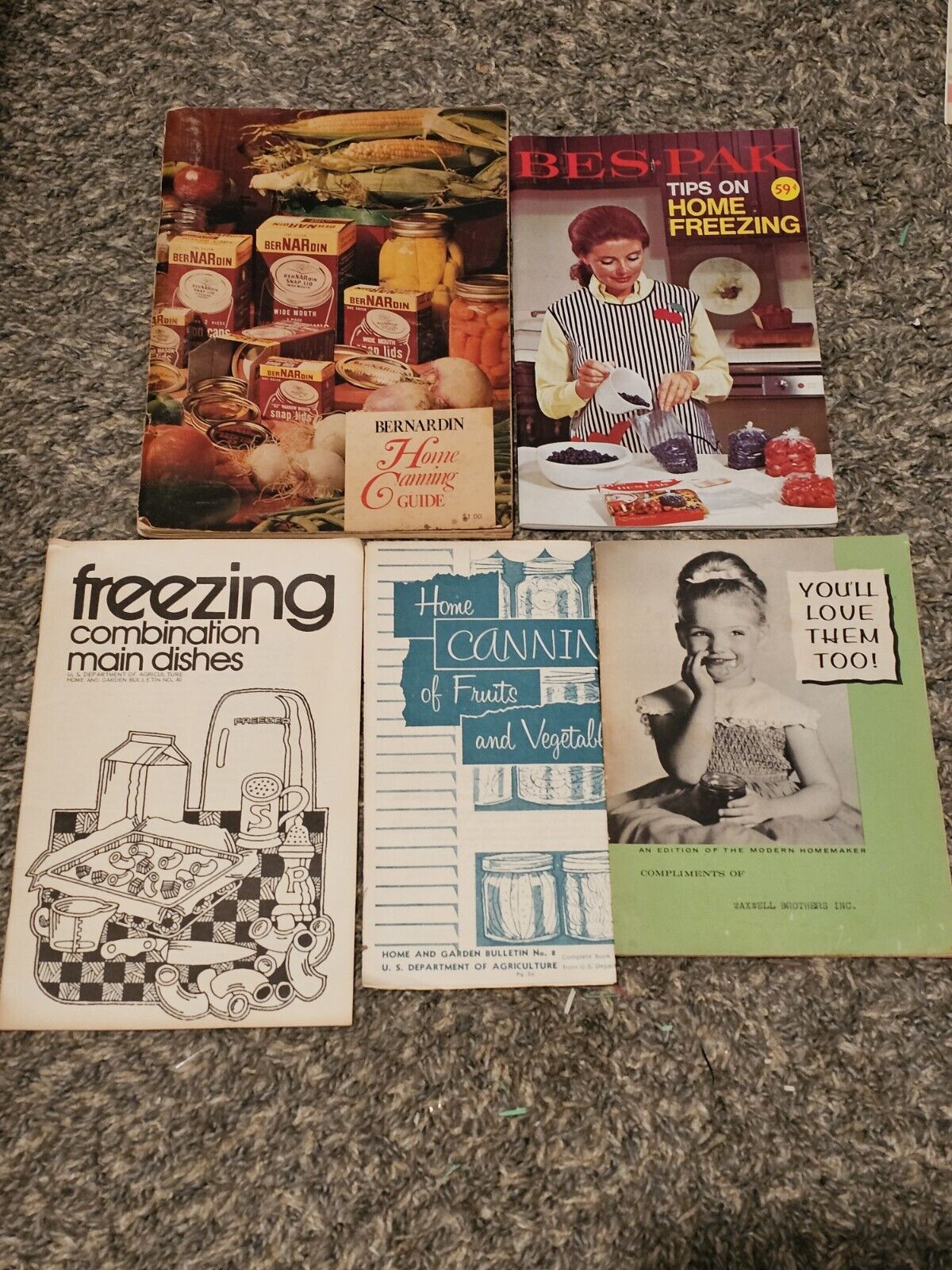 vintage lot of 5 home canning and home freezing booklets, pamphlets 1965 - 1975