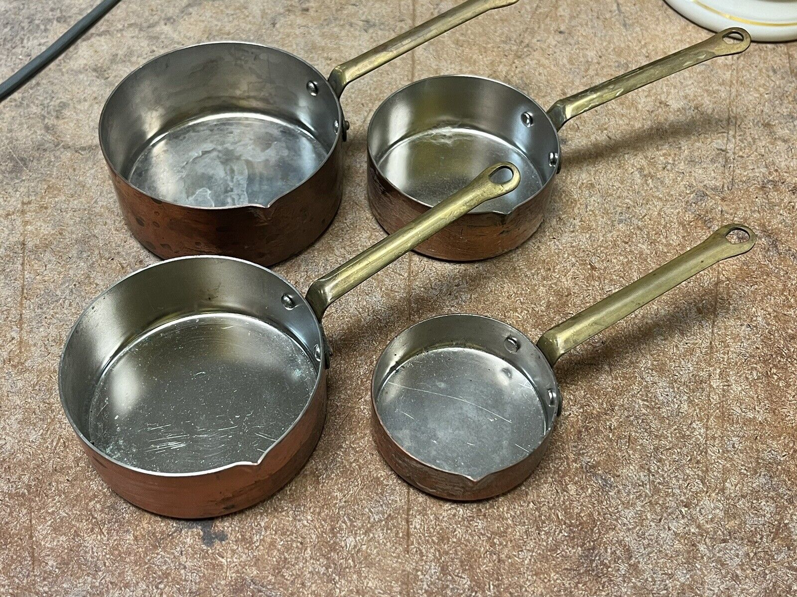 Vintage Copper Brass Measuring Cups 4PC Set Spouted Nesting Handled