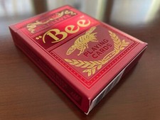 Bee Metalluxe red playing cards picture