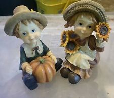 Pilgrim Boy And Girl Statue Set Tabletop Fall Harvest Thanksgiving Halloween picture