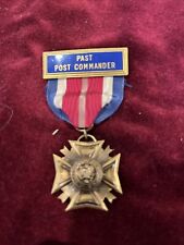VFW Veterans Of Foreign Wars Encampment Past Post Commander Pinback Badge picture
