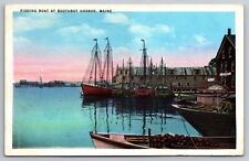 Fishing Boat at Boothbay Harbor, Maine. Vintage Postcard picture
