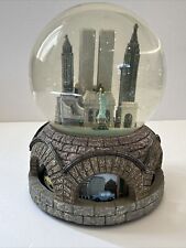 Macy's 2005 Twin Towers Snow Globe Buildings Display Music Spinning cars picture