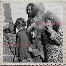 50s UTQIAGVIK NORTH SLOPE BARROW ALASKA ARCTIC CHILDREN VINTAGE USA Photo 11152 picture