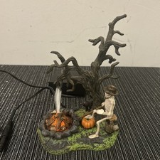 Dept 56 Halloween - Village accessories - Lighted Bone Appetite picture