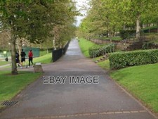 PHOTO NOTTINGHAM - NG5 TWO PARALLEL PATHS AT DIFFERENT LEVELS BOTH LEAD UP TO T picture