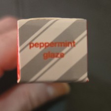 Peppermint Glaze rhode Inspired peptide lip treatment picture