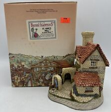 David Winter Cottages St. Anne’s Well July British Traditions Vintage 1989 w Box picture