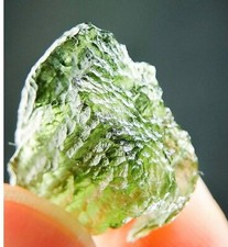 METEORITE MOLDAVITE GREEN IMPACT FRAGMENT METEOR TEKTITE STONE SPACE GLASS SMALL picture