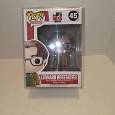 Funko Pop Vinyl: Big Bang Theory - Leonard Hofstadter #45 In Clear Protector picture