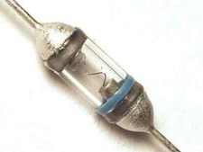 D18 "Holy Grail" 1987 Military Point Contact Germanium Diode ~ Rare Blue (2pcs) picture