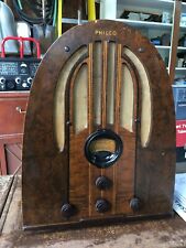 Radio Philco Model 37-60 , 1937 , wood tube tabletop cathedral  used picture