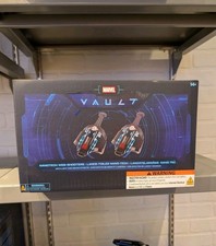 2026 Disney Parks Marvel Vault Spider Man Nanotech Web Shooters Lights Sound NIB picture