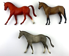 Breyer 3035 US Equestrian Team - 3 pack -  Red Gray Brown Horses w/ Box 8