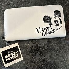 DISNEY MICKEY MOUSE WALLET NEW W/ TAG NWT WRISTLET WHITE LEATHER ALDI EXCLUSIVE picture