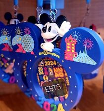 2024  Walt Disney World Mickey Minnie  4 Parks Photo Frame Christmas Ornament picture