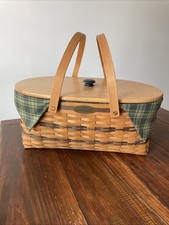 Longaberger Generosity Basket Traditions 1999 Edition with Liner and Protectors picture
